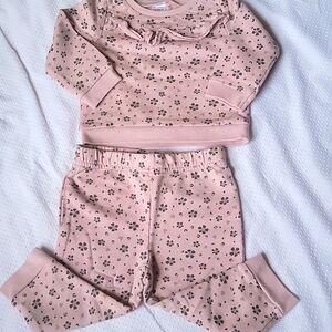 Carter's Baby Girl Outfit 👶